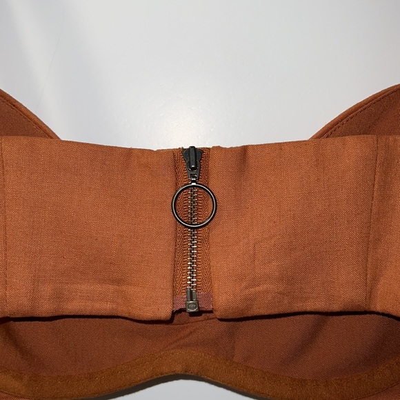 Lover & friends bra top! Structured and fitted! - Picture 3 of 3